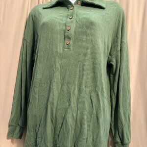 Cute Ribbed Green Kikiberry LS Shirt Size Medium